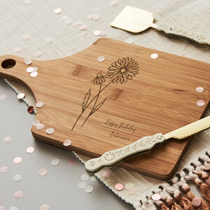 Birth Flower Wooden Birthday Chopping Board