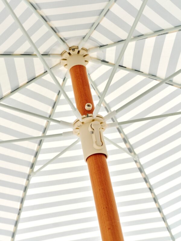 Beach Parasol Luxe with Bag, Ø 155 cm