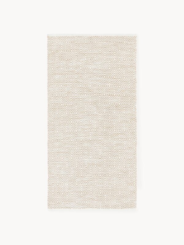 Hand-Woven Indoor & Outdoor Rug Rika with Diamond Pattern