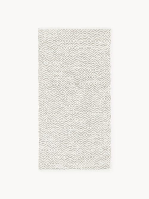 Hand-Woven Indoor & Outdoor Rug Rika with Diamond Pattern