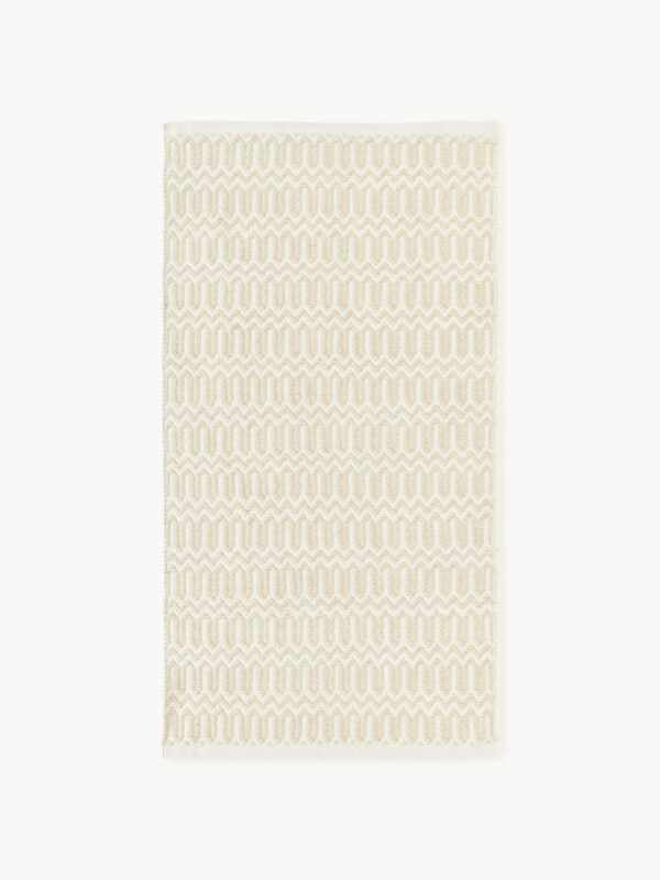 Hand-Woven Indoor & Outdoor Rug Rune with Geometric Pattern