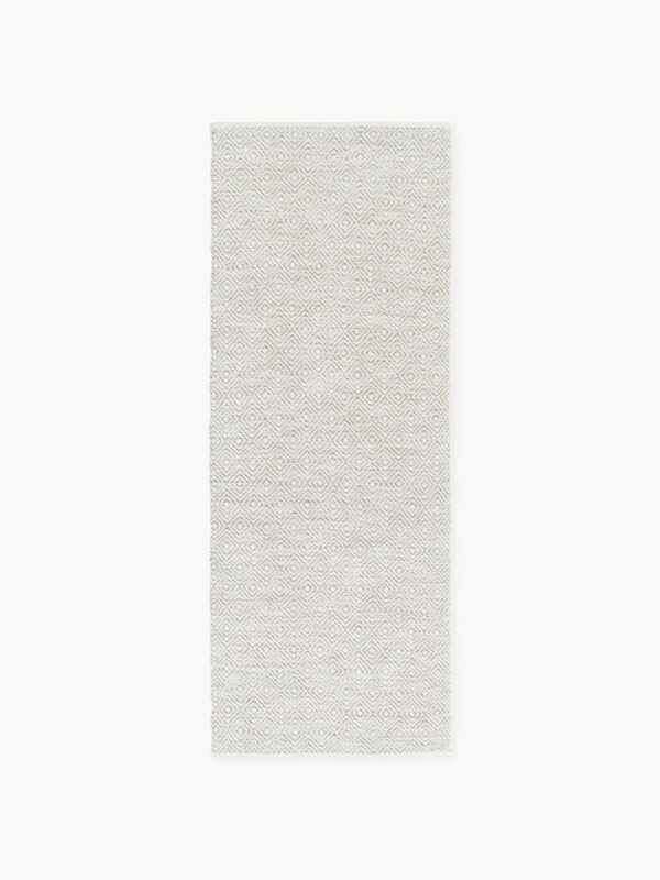 Hand-Woven Indoor & Outdoor Runner Rika with Diamond Pattern