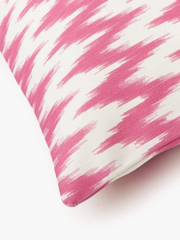 Outdoor Cushion Cover Maillot with Ikat Pattern