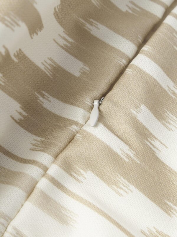 Outdoor Cushion Cover Maillot with Ikat Pattern