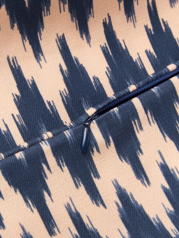 Outdoor Cushion Cover Maillot with Ikat Pattern