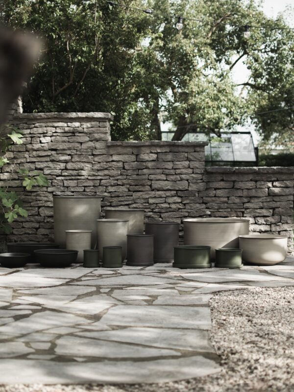 Outdoor Flower Pots Out, Set of 3 Outdoor Flower Pots Out, Set of 3