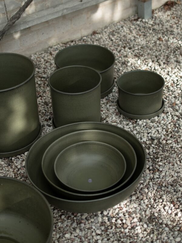 Outdoor Flower Pots Out, Set of 3 Outdoor Flower Pots Out, Set of 3